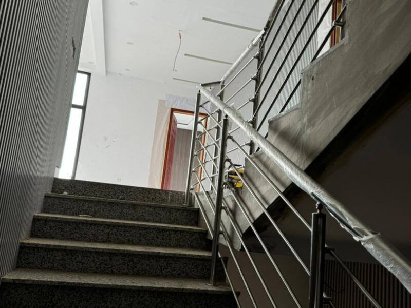 Villa duplex 6 pièces avec piscine et garage – Angré Nouveau CHU