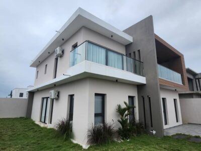 Villas Duplex à Grand Bassam - Modeste